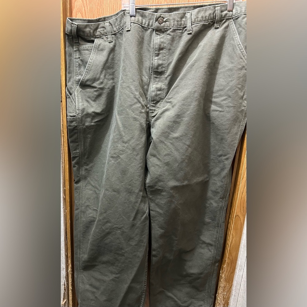 Carhartt Men's Sage Green Chinos